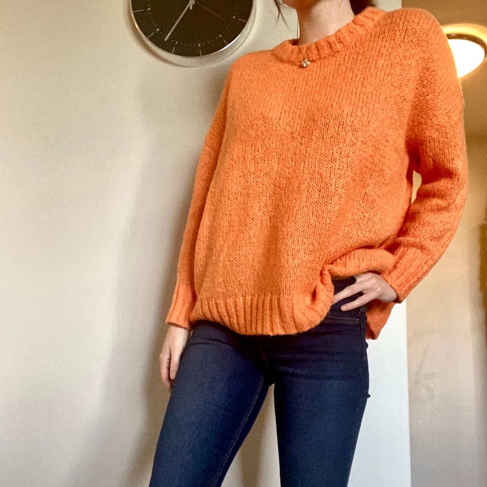 Aerie soft knit sweater